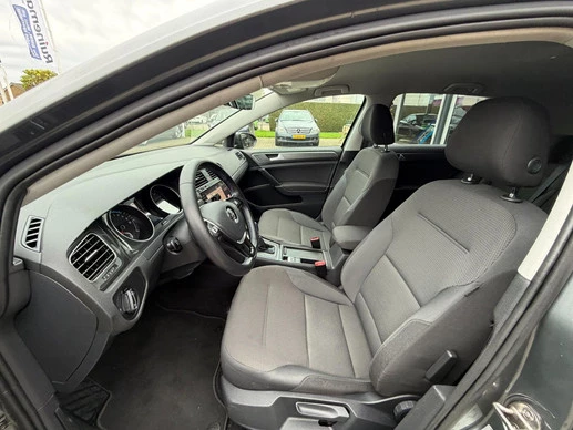 Volkswagen e-Golf - Afbeelding 17 van 30