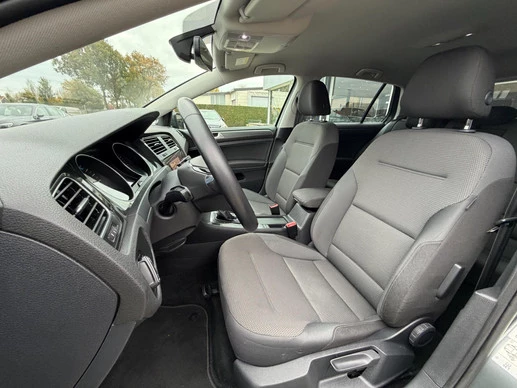 Volkswagen e-Golf - Afbeelding 18 van 30