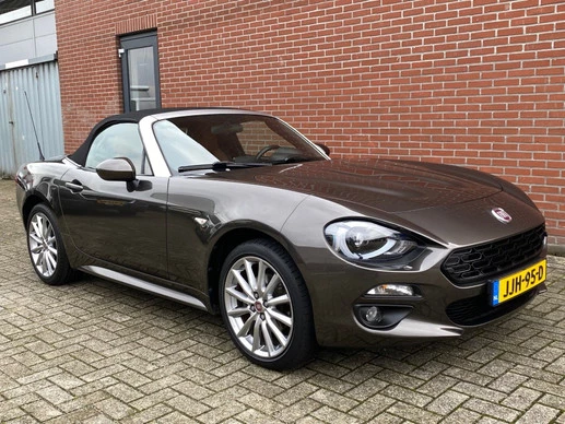 Fiat 124 Spider - Afbeelding 23 van 26