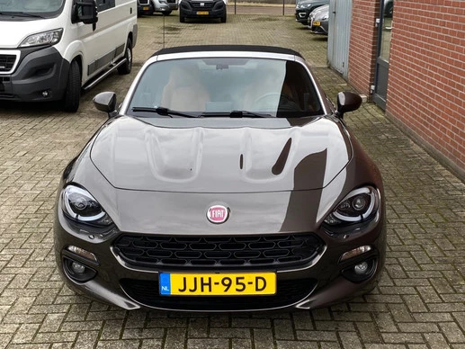 Fiat 124 Spider - Afbeelding 24 van 26