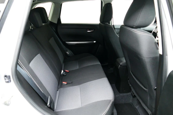 Suzuki Vitara - Afbeelding 8 van 30
