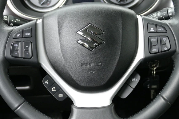 Suzuki Vitara - Afbeelding 14 van 30