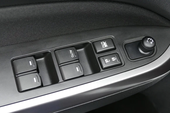 Suzuki Vitara - Afbeelding 29 van 30