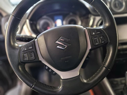 Suzuki Vitara - Afbeelding 14 van 30