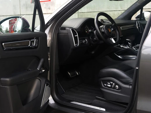 Porsche Cayenne - Afbeelding 21 van 30