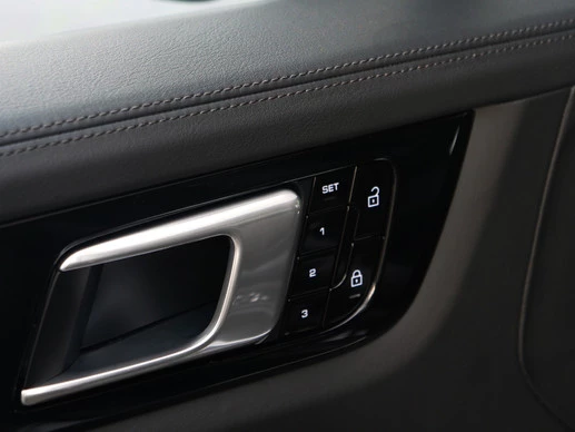 Porsche Cayenne - Afbeelding 25 van 30