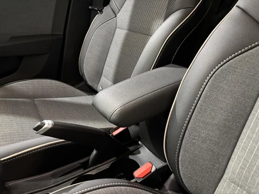 Renault Clio - Afbeelding 14 van 30