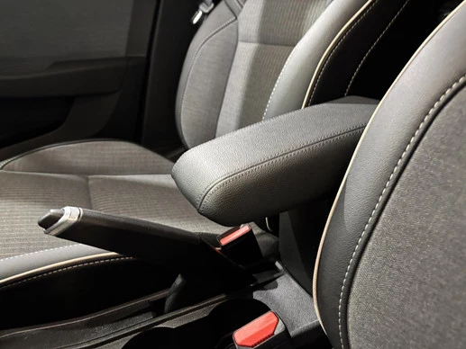 Renault Clio - Afbeelding 14 van 30