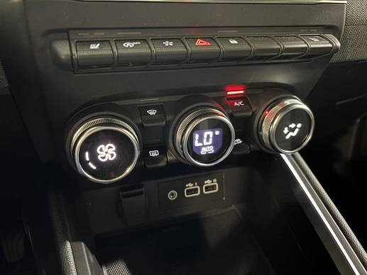 Renault Clio - Afbeelding 29 van 30