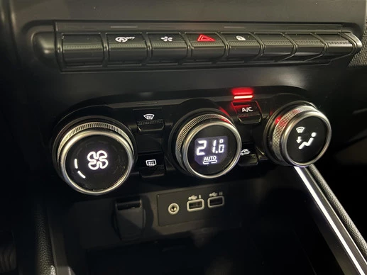 Renault Clio - Afbeelding 15 van 26