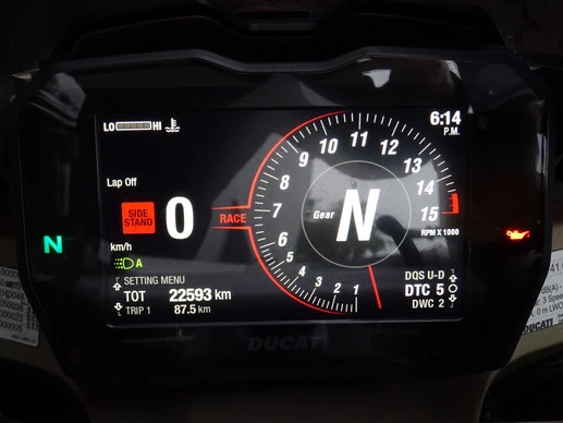 Ducati Panigale V4 - Afbeelding 11 van 17