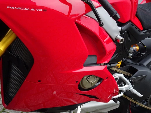Ducati Panigale V4 - Afbeelding 16 van 17