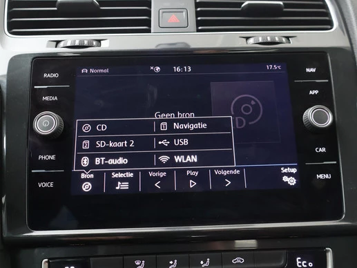 Volkswagen e-Golf - Afbeelding 13 van 30