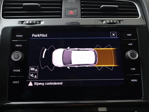 Volkswagen e-Golf - Afbeelding 17 van 30