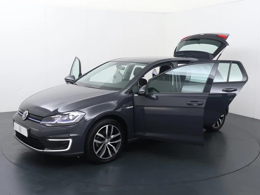 Volkswagen e-Golf - Afbeelding 28 van 30