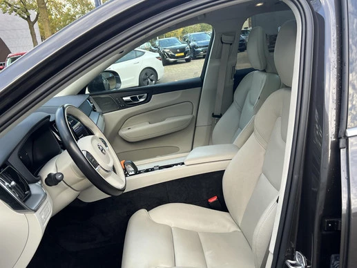 Volvo XC60 - Afbeelding 19 van 30