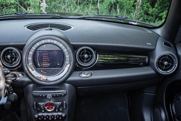 MINI Cooper Cabrio - Afbeelding 14 van 27