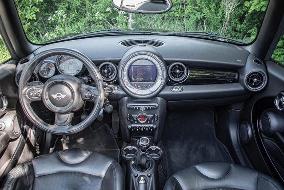 MINI Cooper Cabrio - Afbeelding 21 van 27