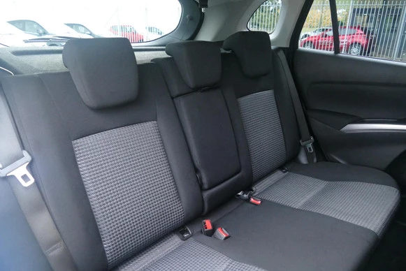 Suzuki S-Cross - Afbeelding 19 van 30