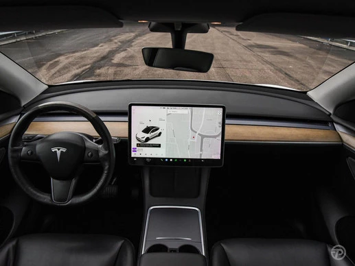 Tesla Model Y - Afbeelding 2 van 30