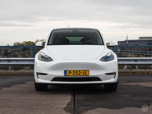 Tesla Model Y - Afbeelding 4 van 30