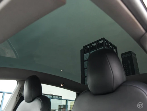 Tesla Model Y - Afbeelding 12 van 30