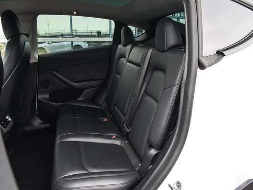 Tesla Model Y - Afbeelding 13 van 30