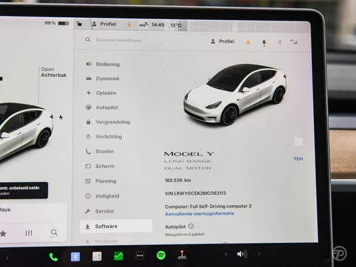 Tesla Model Y - Afbeelding 22 van 30