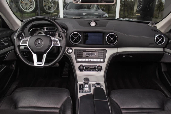 Mercedes-Benz SL - Afbeelding 3 van 30