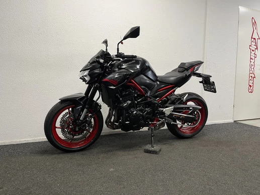 Kawasaki Z900 - Afbeelding 14 van 22