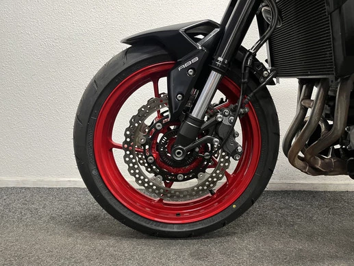 Kawasaki Z900 - Afbeelding 16 van 22