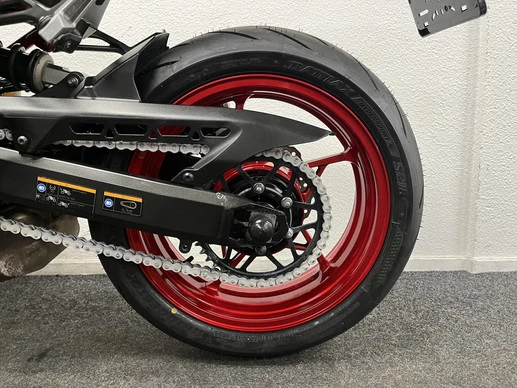 Kawasaki Z900 - Afbeelding 18 van 22