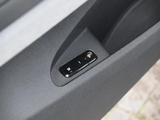 Polestar 2 - Afbeelding 27 van 30