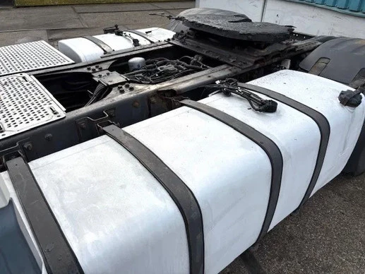 DAF XF 105.460 - Afbeelding 7 van 12