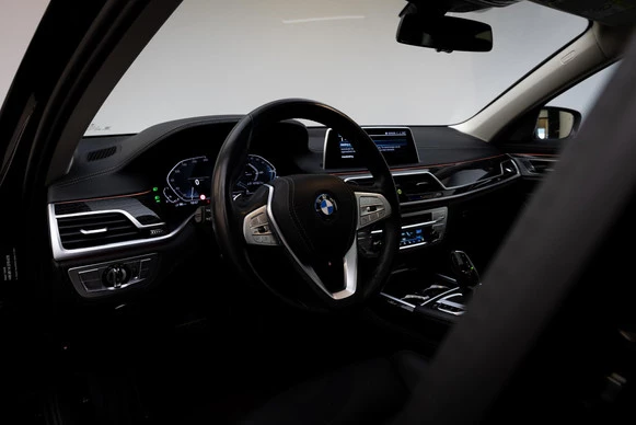 BMW 7 Serie - Afbeelding 21 van 30