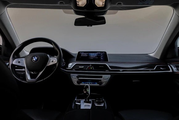 BMW 7 Serie - Afbeelding 28 van 30