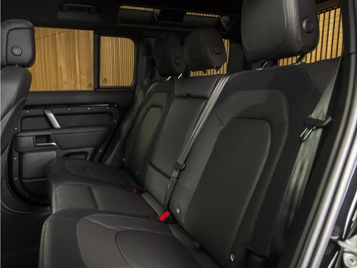 Land Rover Defender - Afbeelding 17 van 30
