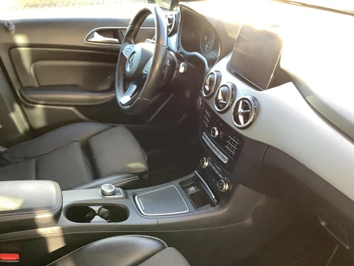 Mercedes-Benz B-Klasse - Afbeelding 21 van 30
