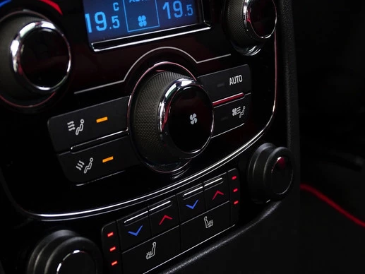 Jaguar F-PACE - Afbeelding 23 van 30