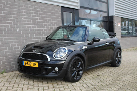 MINI Cooper S Cabrio - Afbeelding 4 van 26