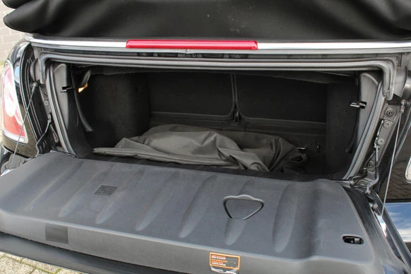 MINI Cooper S Cabrio - Afbeelding 23 van 26