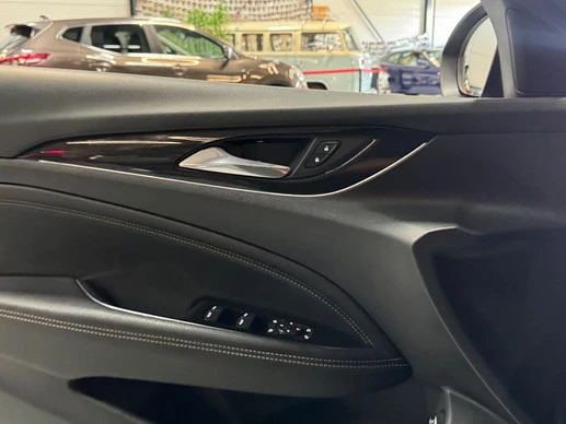 Opel Insignia - Afbeelding 29 van 30