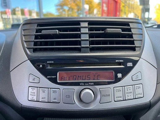 Suzuki Alto - Afbeelding 14 van 22