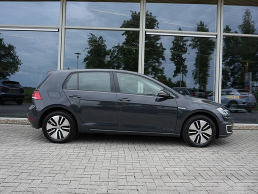 Volkswagen e-Golf - Afbeelding 9 van 30