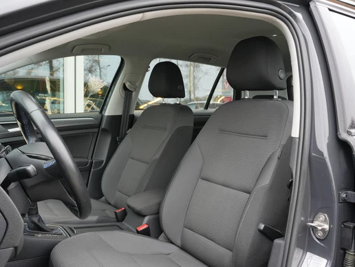 Volkswagen e-Golf - Afbeelding 12 van 30