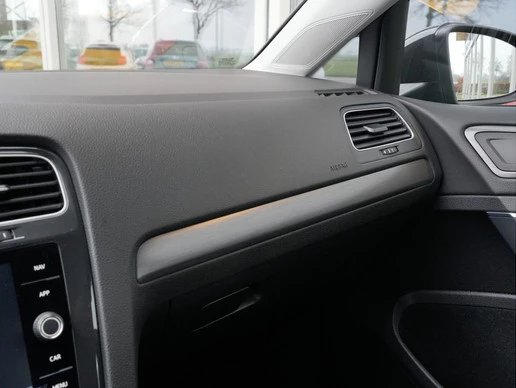 Volkswagen e-Golf - Afbeelding 25 van 30