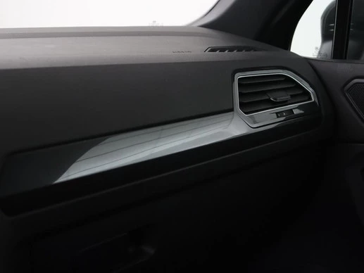 Volkswagen Tiguan - Afbeelding 22 van 30