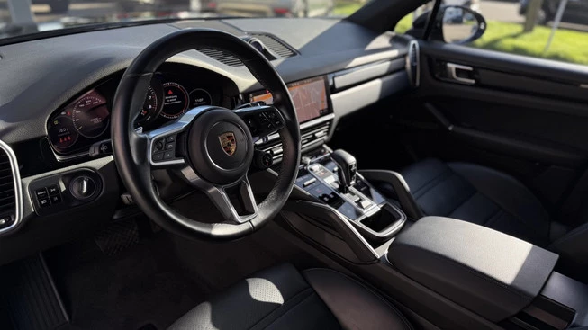 Porsche Cayenne - Afbeelding 12 van 30