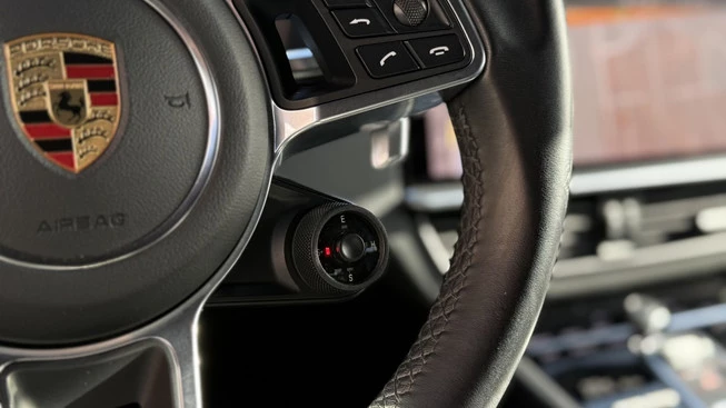 Porsche Cayenne - Afbeelding 13 van 30