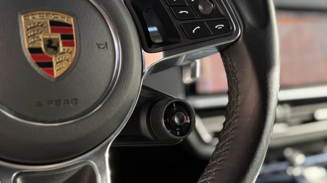 Porsche Cayenne - Afbeelding 14 van 30